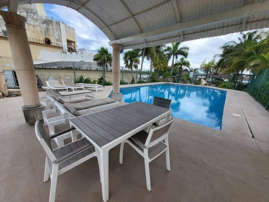 3 Rooms House At Side Of The Lagoon Cancun Bagian luar foto